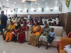 सुभासपा की आयोजित सभा में मौजूद कार्यकर्ता