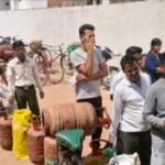 शादी वाले घरों में एक – एक सिलेंडर की जुगाड़ मुश्किल