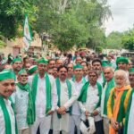 किसानों की समस्याओं को लेकर भाकियू टिकैत का अनिश्चितकालीन धरना,प्रशासन से हुई वार्ता